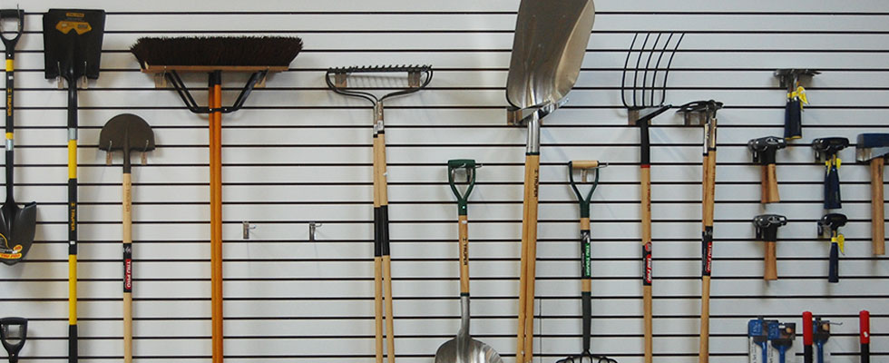 Landscape Tools and Accessories